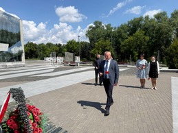 Сотрудники ГУ «БелИСА» отдали дань памяти жертвам Великой Отечественной войны 