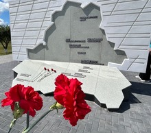 Сотрудники ГУ "БелИСА" посетили мемориальный комплекс «Детям - жертвам войны»